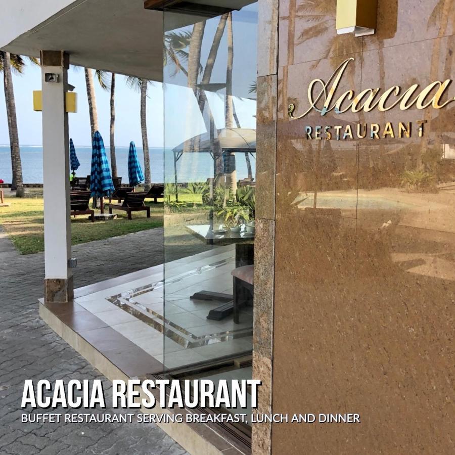 Kenya Bay Beach Hotel Bamburi Bagian luar foto